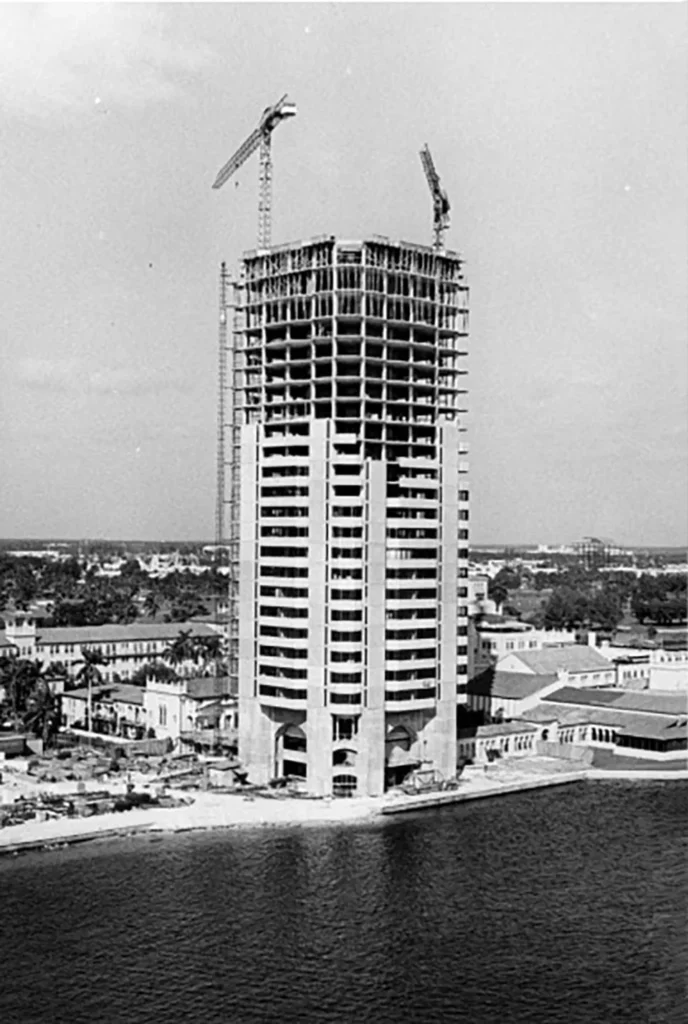 1969